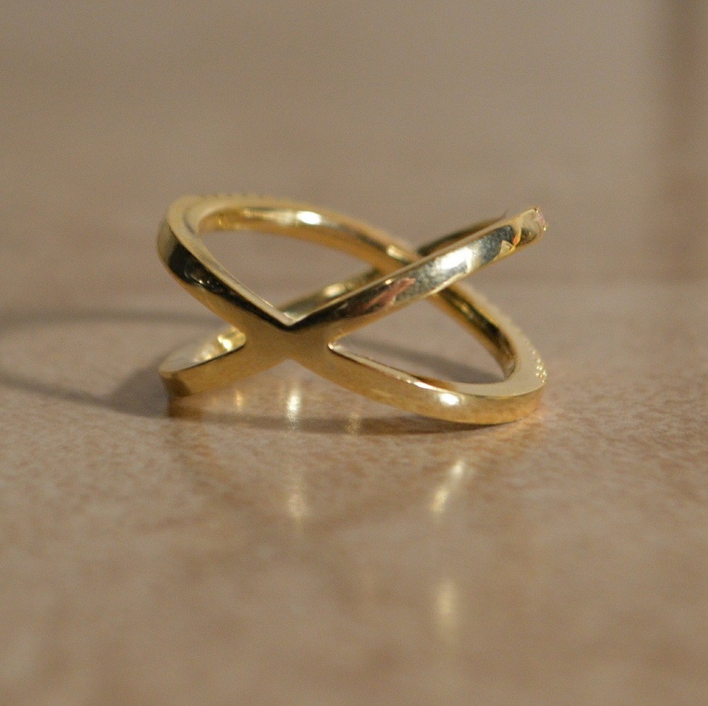 Brand New Gold CZ Criss Cross X Ring - Picture 6 of 7